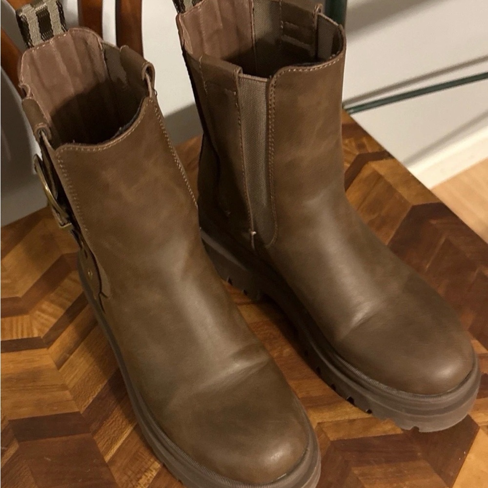 Rocket Dog Brown Ankle Boots 6.6